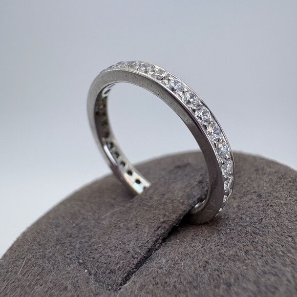 VTG Solid Sterling Silver 925 Cubic Zirconia Pavé Set Band Ring Size 6.75 - Picture 2 of 9